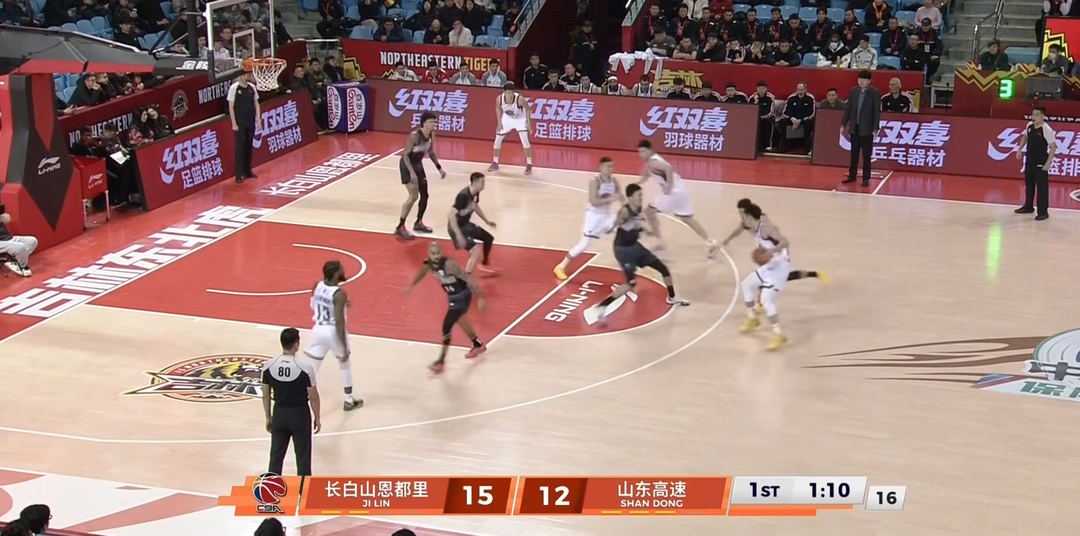 World Cup 2026-半场战报|手感冰冷！山东30：37落后吉林，无一人得分上双