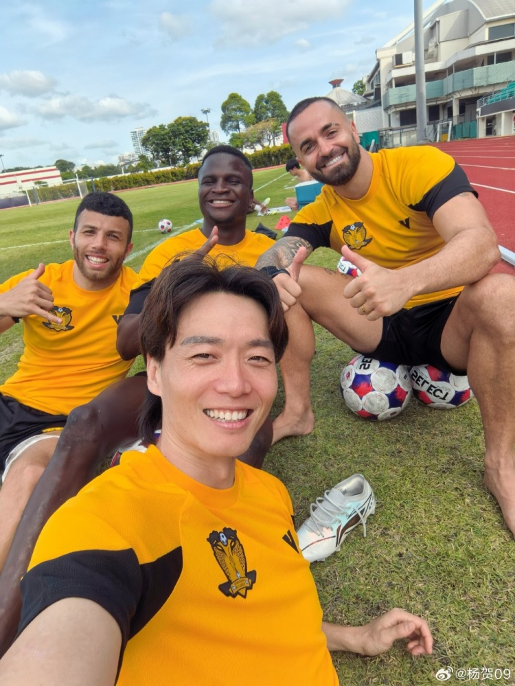 世界杯下注-加盟新加坡球队后港联！35岁杨贺发文：反正人生是用来体验的